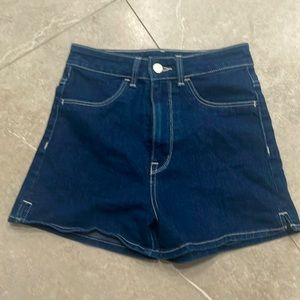 H&M high waist short jeans